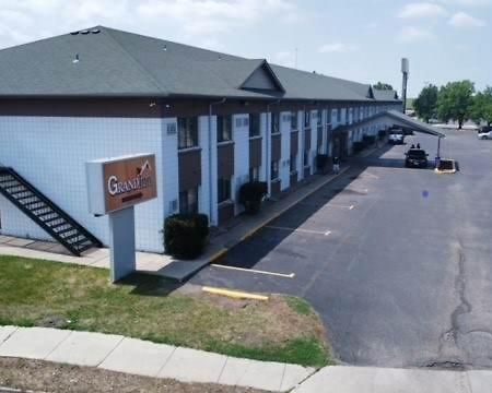 Grand Inn Фарго Экстерьер фото